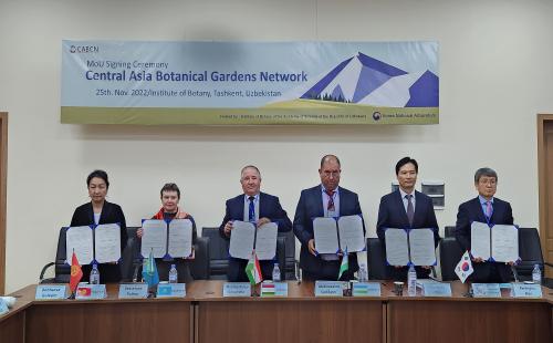국립수목원, 중앙아시아 대표 식물원들과 다자간 업무협약 체결